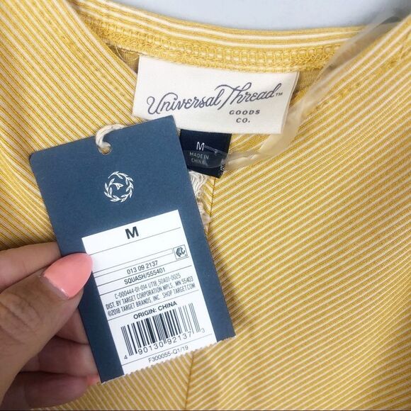 UNIVERSAL THREAD | V-Neck Yellow Chevron Dress NEW Women’s Size Medium - Picture 5 of 8